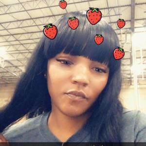 Meet your Posher, Chrissy